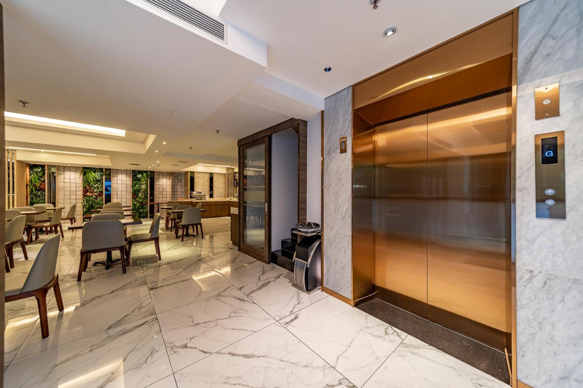 Edoya Hotel Ben Thanh Ho Chi Minh City Exterior photo